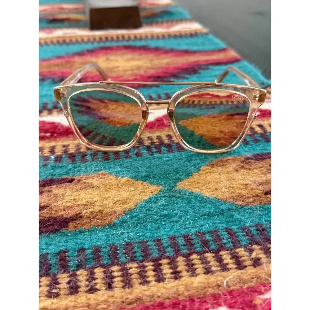 QUAY Sweet Dreams 125 Sunglasses Champagne Rose Gold Mirror Retired